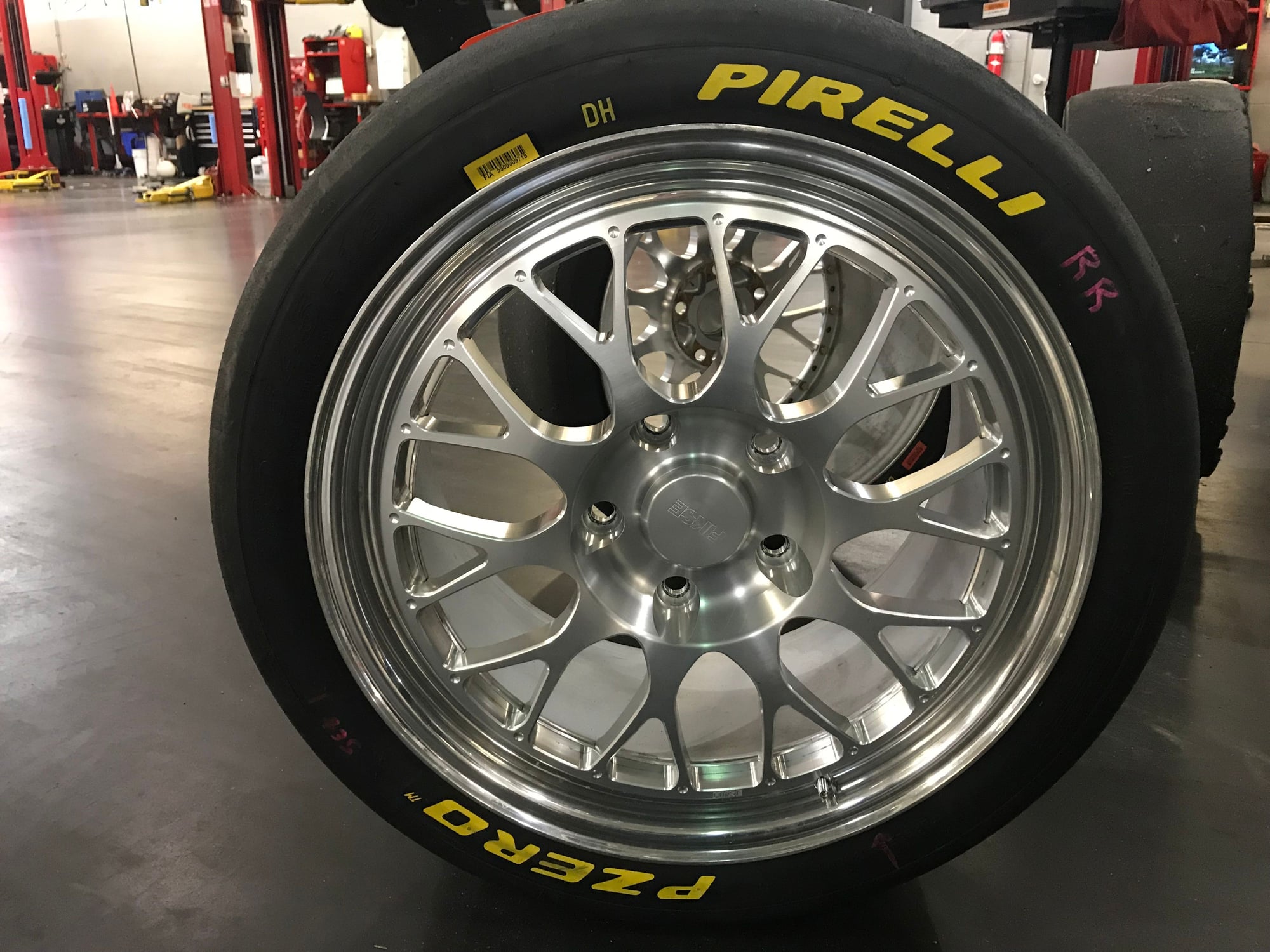 Wheels and Tires/Axles - Fikse 18"x8.5" & 18"x10" wheels for sale $2,500 each set of 4, New Condition! - Used - Birmingham, AL 35226, United States