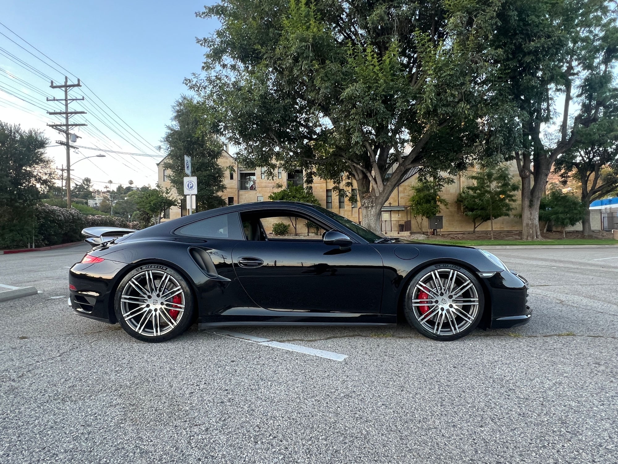 2014 Porsche 911 - 2014 Porsche 911 991 Turbo with no sunroof - Used - Glendale, CA 91203, United States