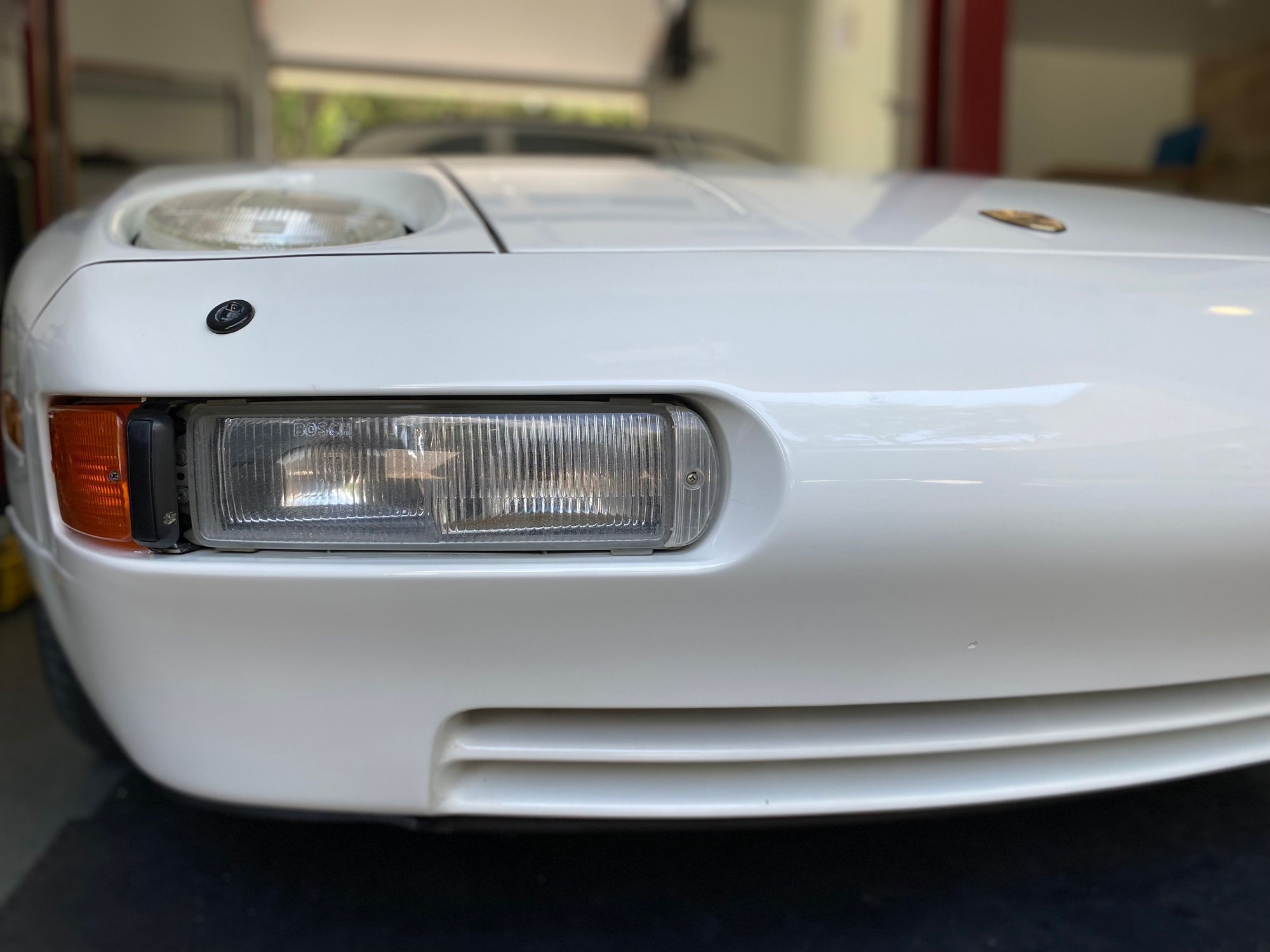 1988 Porsche 928 - 1988 928 S4 - No Deferred Maintenance - Used - VIN WP0JB092XJS860755 - 85,330 Miles - 8 cyl - 2WD - Automatic - Coupe - White - Milwaukee, WI 53217, United States