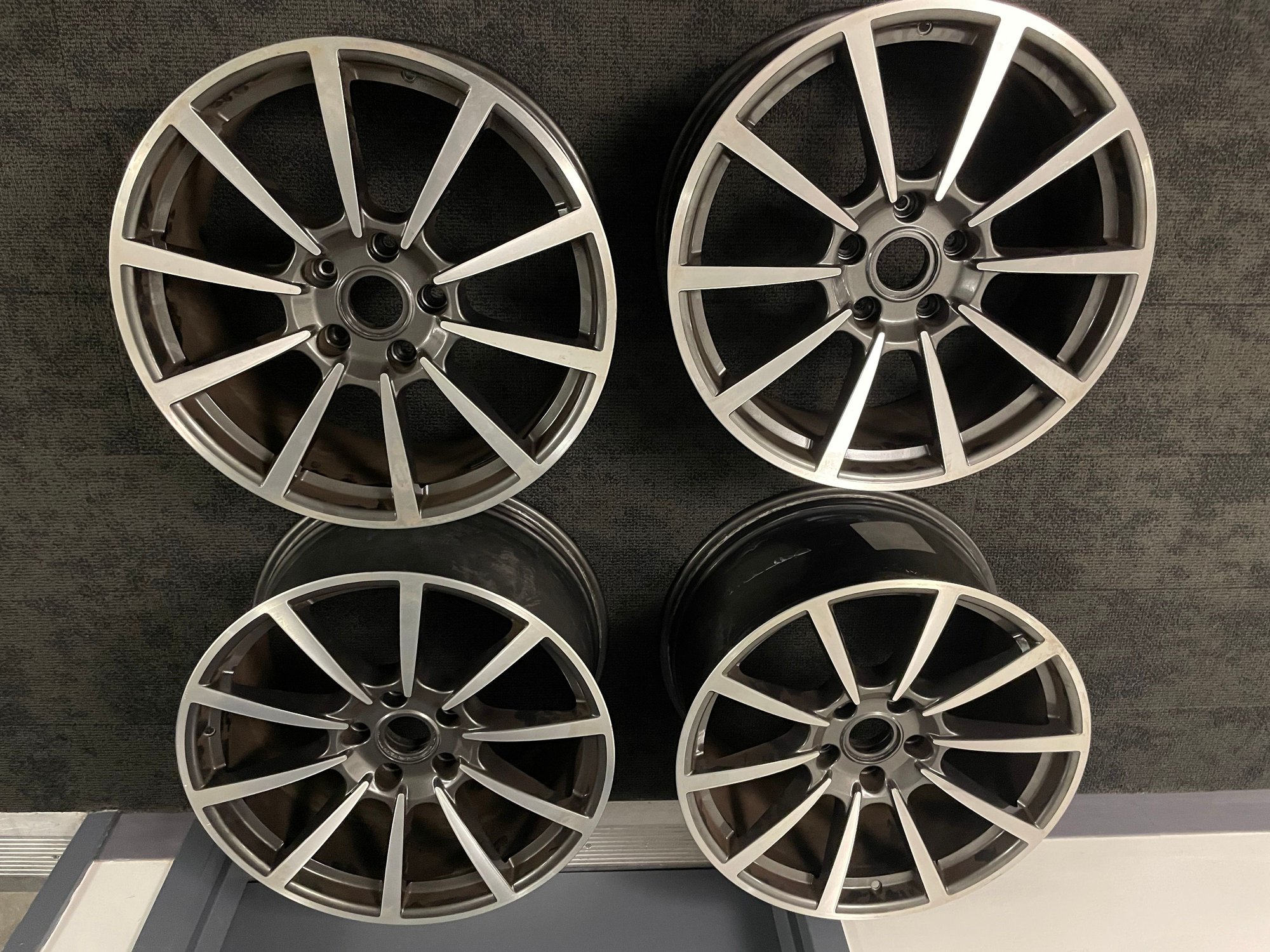 Wheels and Tires/Axles - 20" Porsche 911 991 4S Wheels rims Factory OEM 20 Carrera Classic II Wide body - Used - 2013 to 2016 Porsche 911 - Jersey City, NJ 07306, United States