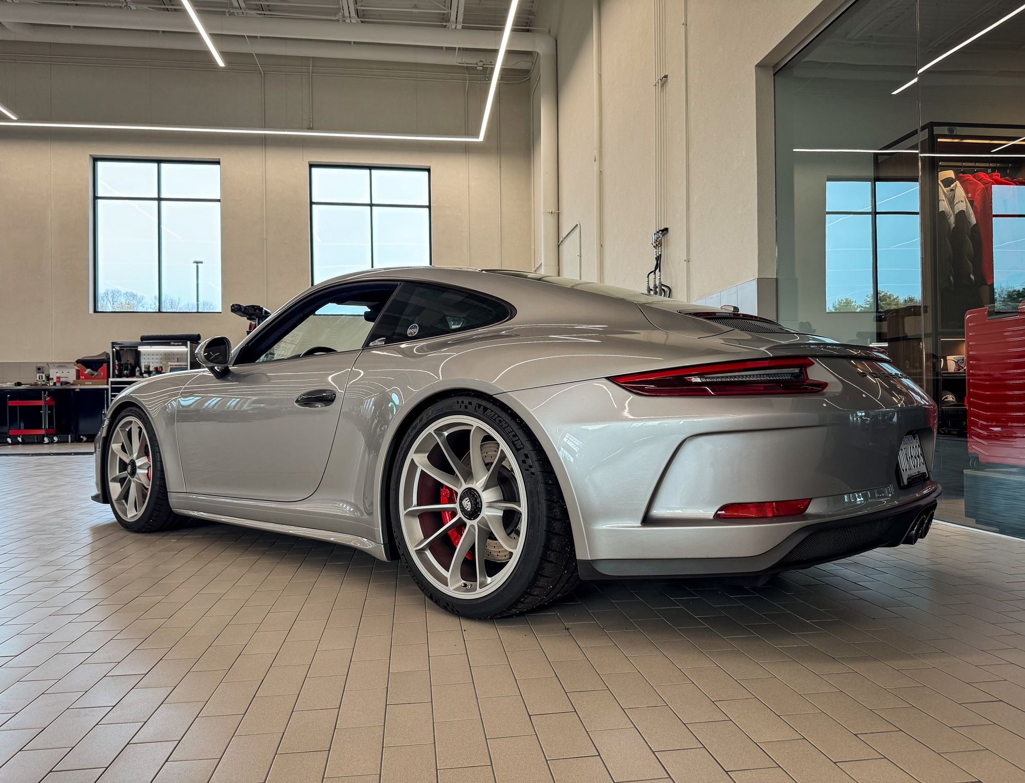 2018 Porsche 911 - 2018 911 GT3 TOURING-29K MILES-PORSCHE CERTIFIED - Used - Richmond, VA 23113, United States