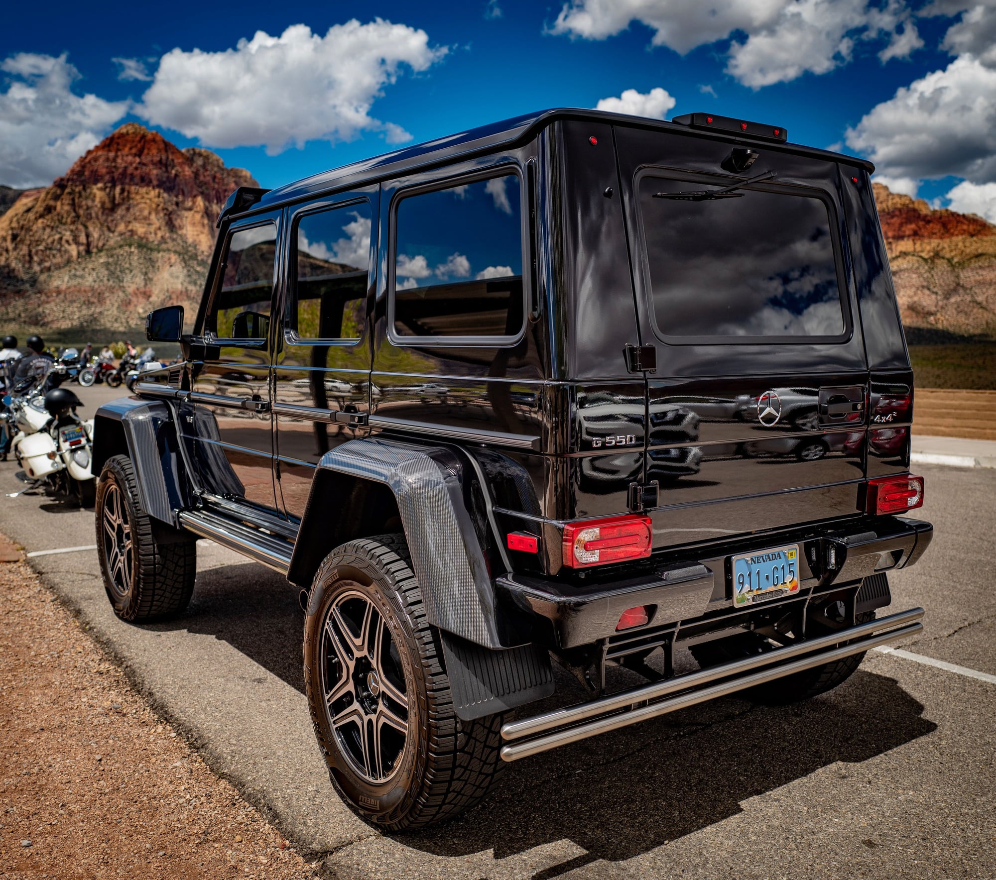 2017 Mercedes-Benz G550 - 2017 Mercedes G550 4x4 Squared For Sale - Used - VIN WDCYC5FF1HX281340 - 4,100 Miles - 8 cyl - 4WD - Automatic - SUV - Black - Las Vegas, NV 89138, United States