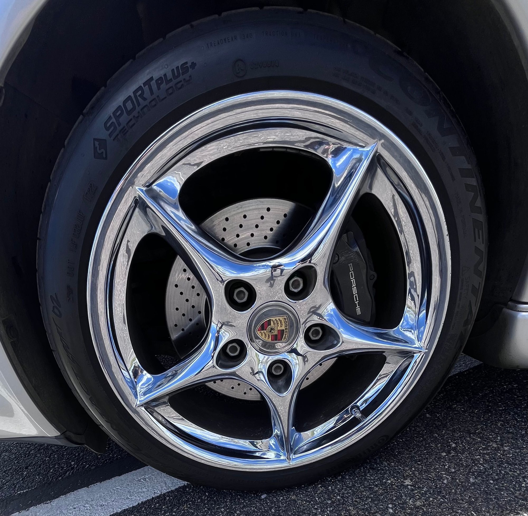 2003 Porsche 911 - Low Mileage, Clean 2003 Porsche 911 Carrera (Cabriolet) 32,264 - Used - VIN WPOCA29993S653118 - 6 cyl - 2WD - Manual - Convertible - Silver - Lafayette, CO 80026, United States
