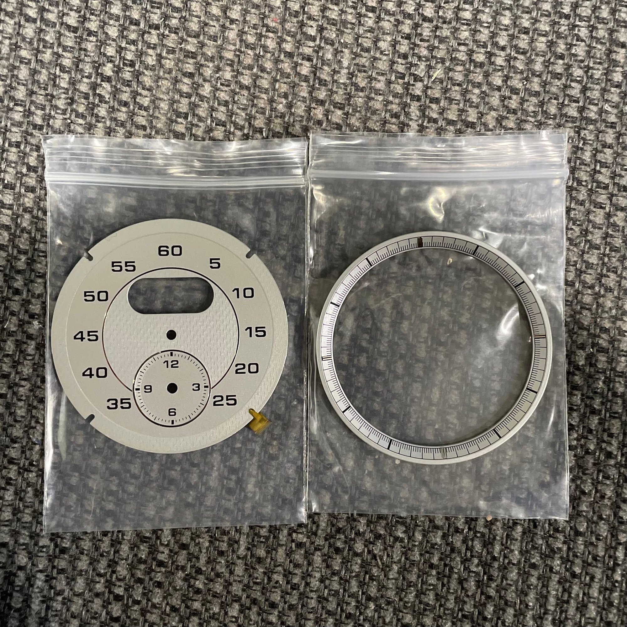 Interior/Upholstery - Silver Sport Chrono Face 997 - Used - 0  All Models - El Cajon, CA 92019, United States