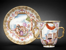 this tiny Meissen porcelain set sold for half a million euros, but more importantly look at the center marriage of white and blue