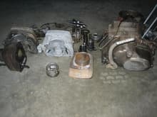 200R engine in pieces with extras