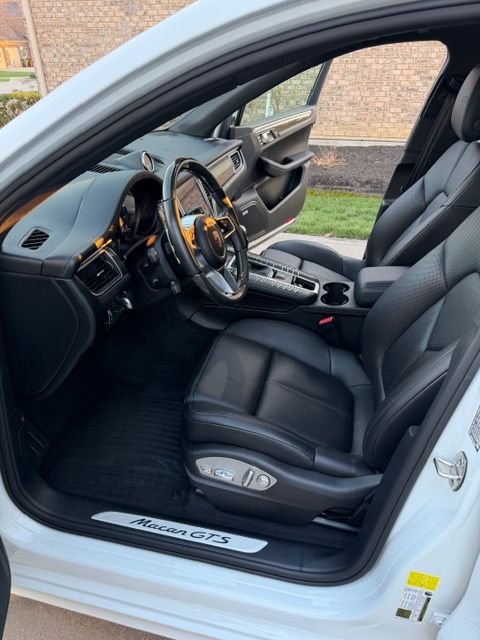 2018 Porsche Macan - 2018 Macan GTS for sale - very low miles - Used - VIN WP1AG2A51JLB65298 - 16,800 Miles - 6 cyl - AWD - Automatic - SUV - White - Cincinnati, OH 45039, United States