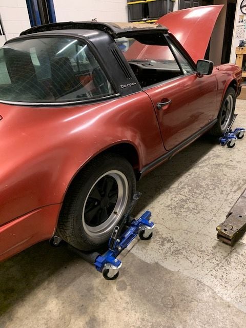 1980 Porsche 911 - 1980 Porsche 911 Targa Project - Used - VIN 91A0140895 - 6 cyl - 2WD - Manual - Convertible - Red - London, ON N5V3L3, Canada