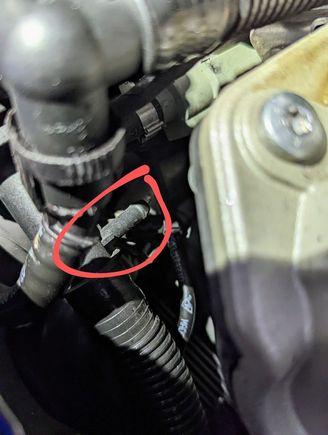 circled nipple part leading to nowhere seemingly