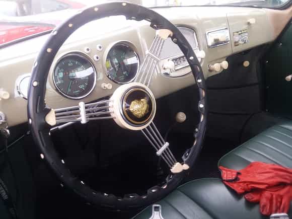 The banjo steering wheel on this 356 was amazing.