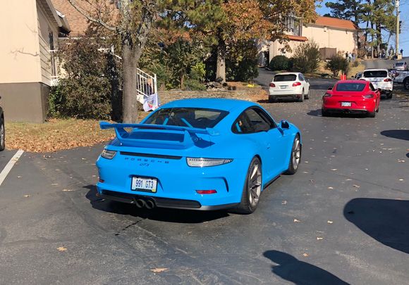 Fred from Kansas City, great car - good people in that club.  Start of Porsche Parade.