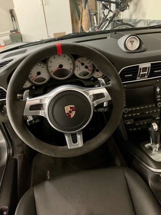 Upgraded Sport Design with paddle shifters