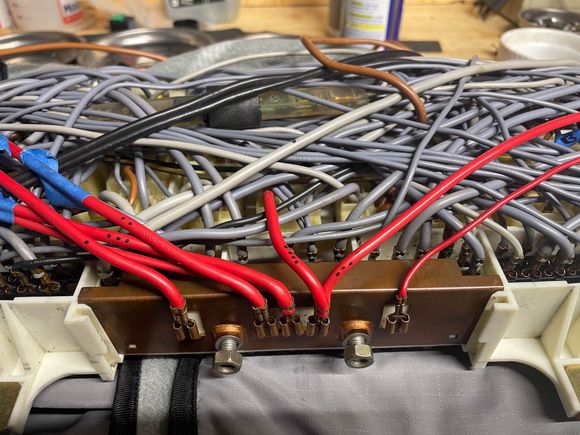 mark wires and take photos