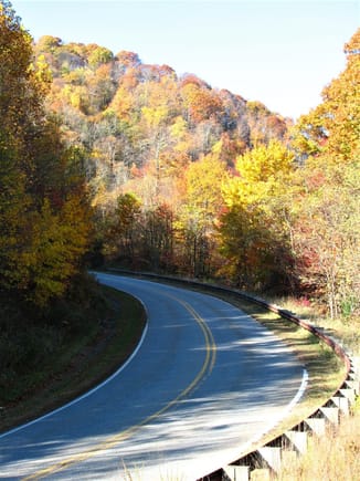 Cherohala Skyway (past ToD), climbs to 6K+ ft (2829 m) going from NC - TN.