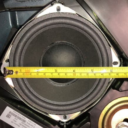 Just your standard 6.5" driver, no fancy electronics in there.