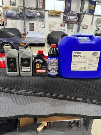 The left 3 are for the AWD controller. My friend/mechanic rounded up the documentation, which I’ll summarize later. The two differentials are easy. Just gear oil. PDK is easy too. By the way, I did the rear diff yesterday. It took almost 4 bottles. 