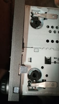 How can I remove the pcm locking clips? 