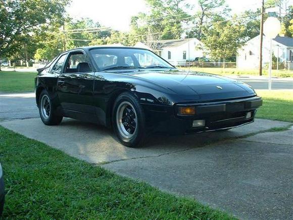 944 BLACK 4