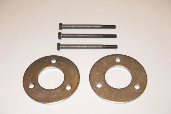 A simple home-made puller made from two flat washers and three bolts. Not bad for a few dollars.

Bolts: M6 x 75 mm with a thread length of 18 mm, grade 10.9.
Note comments on bolt length and thread length in the following photos.

Washers:
OD = 2.75 inches (~70 mm).
ID = 1.25 inches (~32 mm). Ideally no hole at all, but then it would not be a washer. LOL
Thickness = 0.16 inches (~4 mm).

Bolt circle: 50.8 mm (2.0 inches).
Drill size: 1/4 inch (6.35 mm) to provide a clearance hole for the bolts.