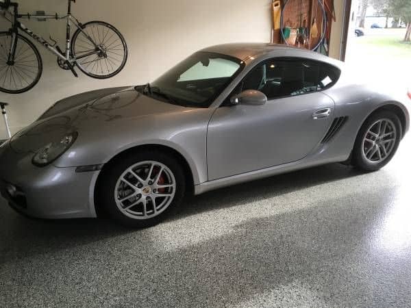 2007 Porsche Cayman - 2007 Cayman - Used - VIN WP0AA29857U760790 - 54,300 Miles - 6 cyl - 2WD - Manual - Coupe - Silver - Glastonbury, CT 06033, United States