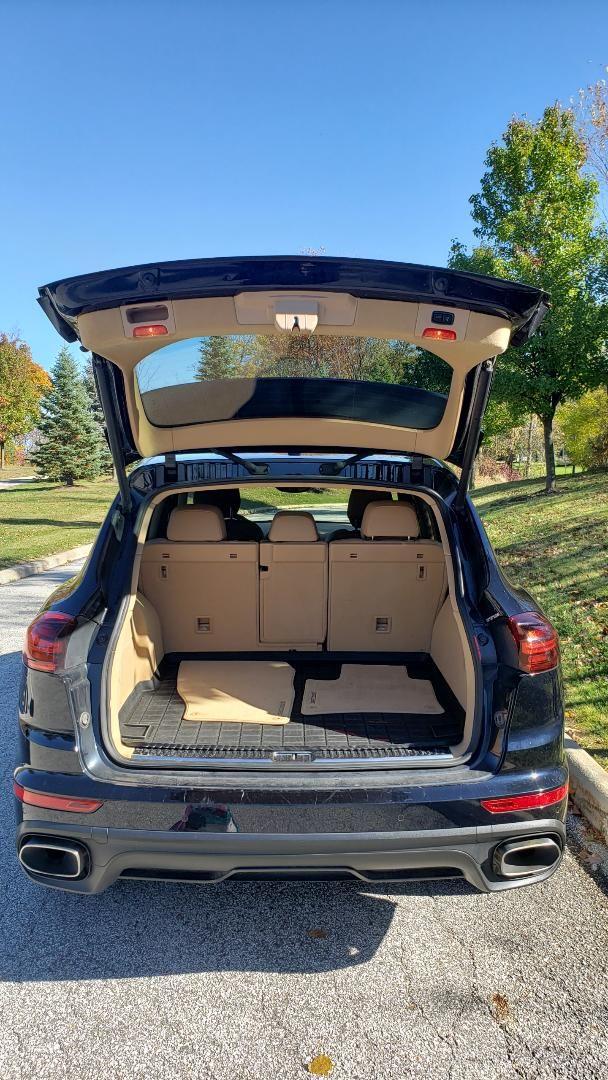 2016 Porsche Cayenne - 2016 Porsche Cayenne Diesel - Used - VIN WP1AF2A23GKA52211 - 44,510 Miles - 6 cyl - AWD - Automatic - SUV - Blue - Chagrin Falls, OH 44022, United States