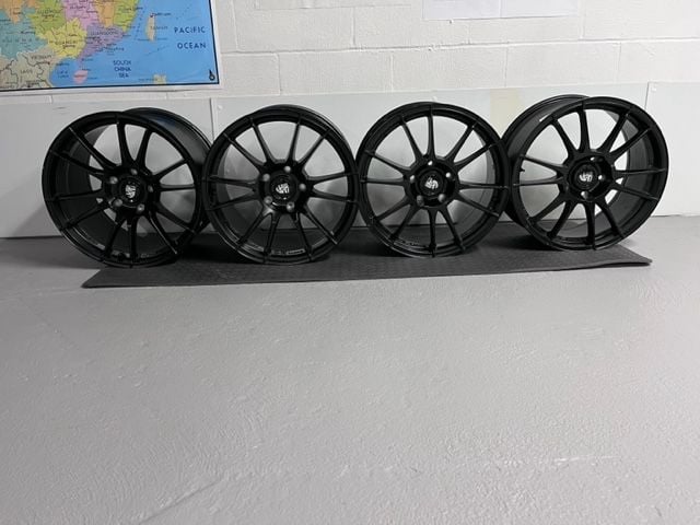 Wheels and Tires/Axles - 19" OZ Ultraleggera HLT wheels set of 4 for 991.2 911.  $1500.00 - Used - 2015 to 2018 Porsche 911 - Yorktown Heights, NY 10598, United States