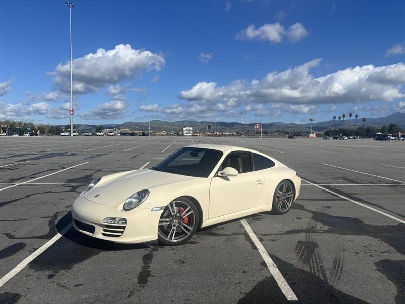 2011 Porsche 911 - 2011 Porsche 997.2 Carrera S 6MT - Cream White - Used - VIN WP0AB2A96BS720496 - 117,000 Miles - 6 cyl - 2WD - Manual - Coupe - Beige - Irvine, CA 92612, United States