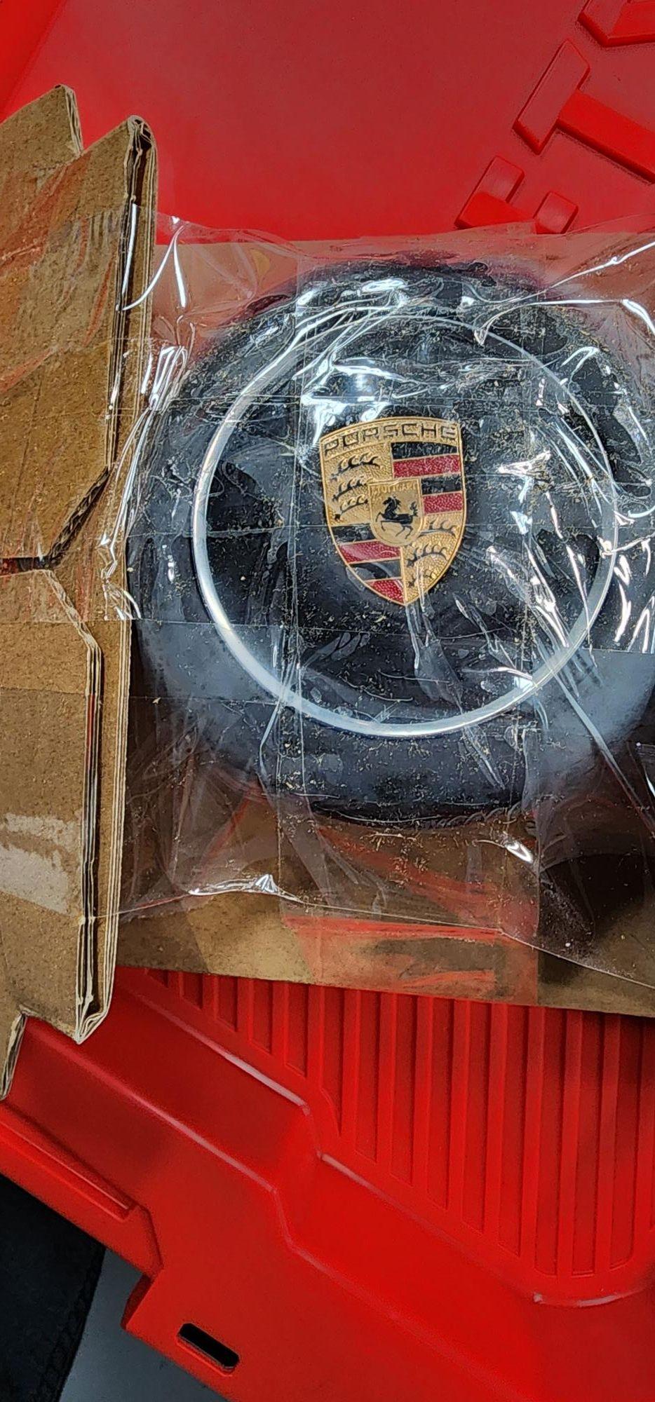 Miscellaneous - Black Leather - 991.2 (2019) Steering wheel Airbag OEM - Used - 2017 to 2019 Porsche 911 - Hazlet, NJ 07748, United States