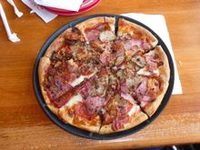 The famous pizza was really good!