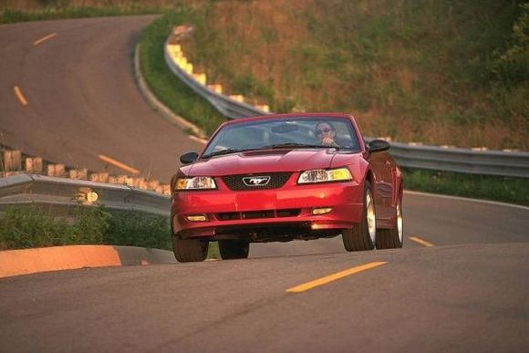 1999fordmustanggt 25