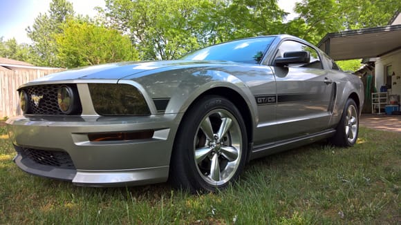 added the GT500 center lower grill peice...