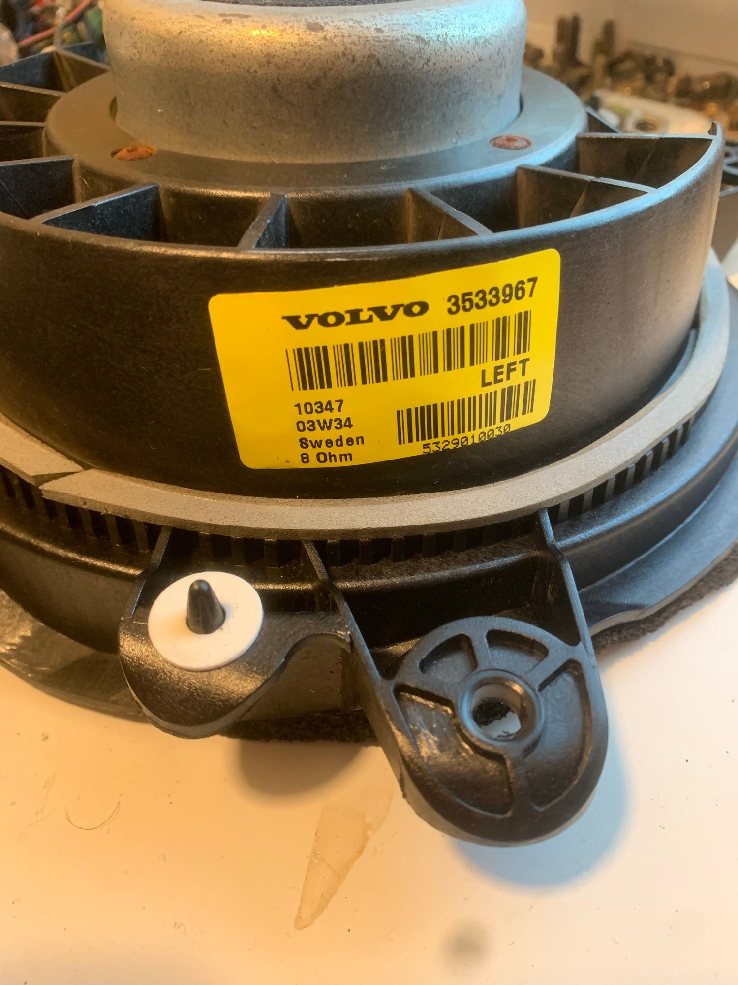 Audio Video/Electronics - 04 V70 “premium” speakers - Used - 2001 to 2004 Volvo V70 - Bridgewater, MA 02324, United States