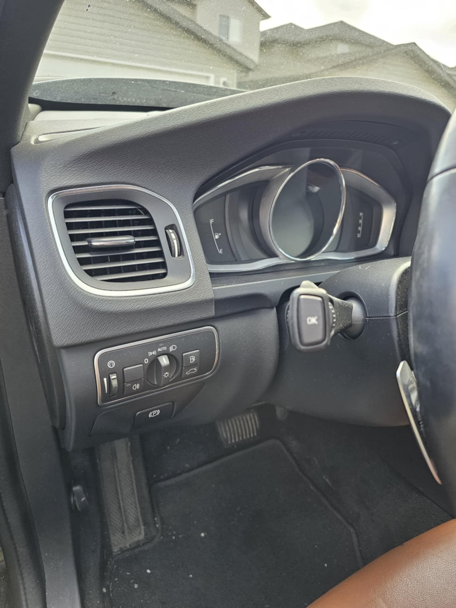 2018 Volvo S60 - 2018 Volvo S60 T5 - Spruce Grove, AB T7X0B9, Canada