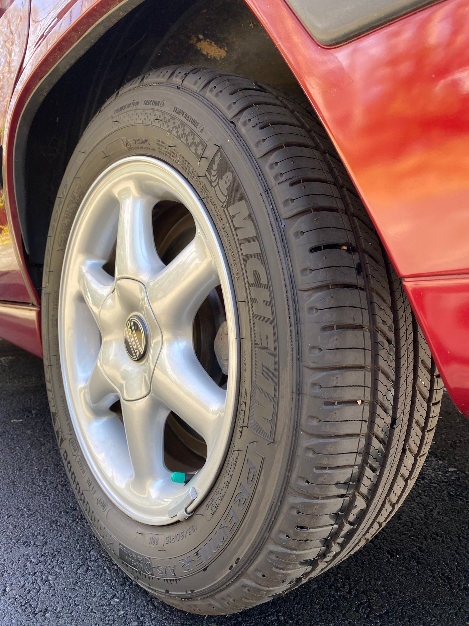 1996 Volvo 850 - 1996 850 GLT - 38k Miles - Used - VIN YV1LS551T1335530 - 38,170 Miles - 5 cyl - 2WD - Automatic - Sedan - Red - Alexandria, VA 22306, United States