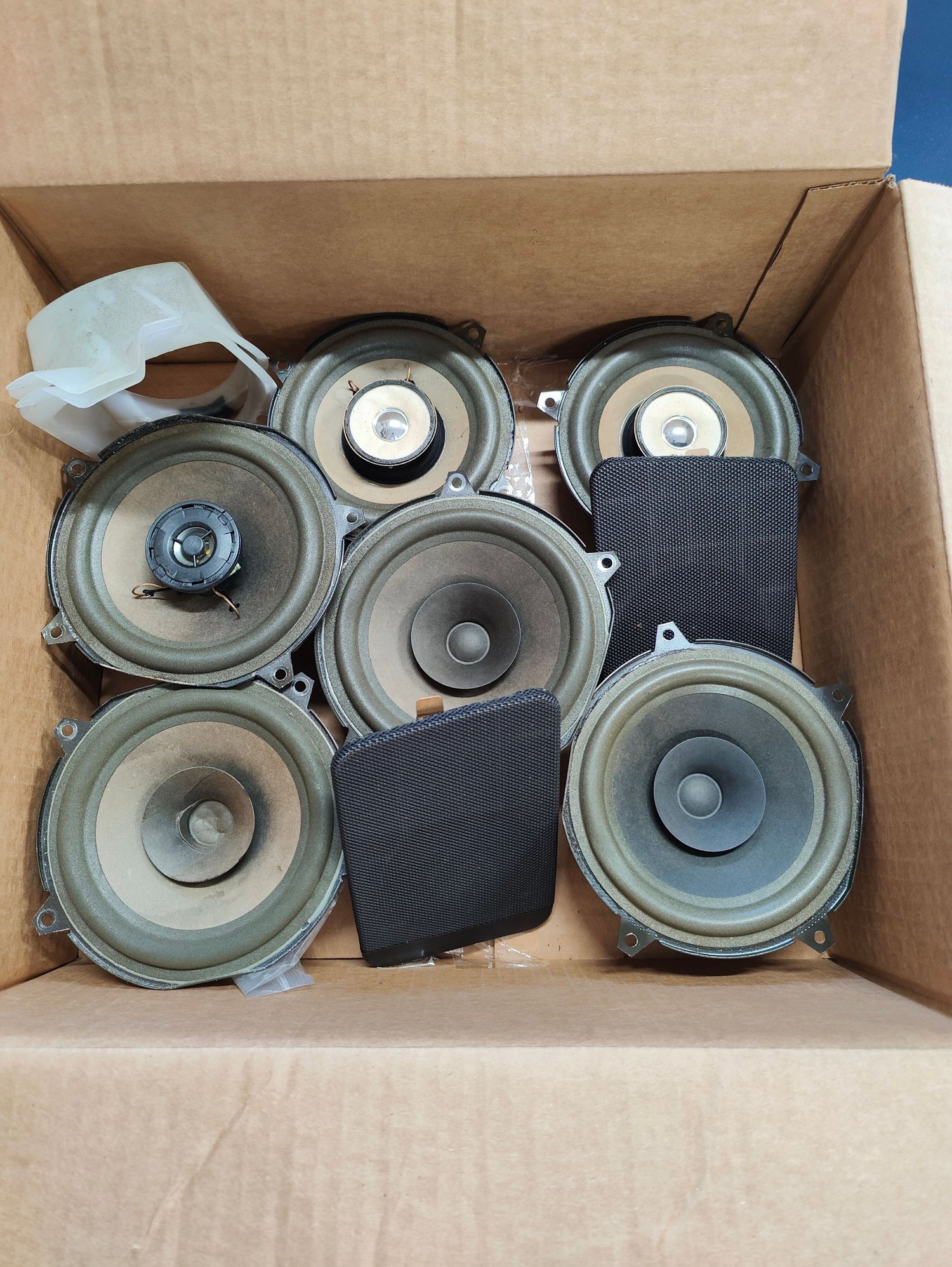 Audio Video/Electronics - OEM 740/940 door speakers - Used - 1992 to 1994 Volvo 740 - Broad Brook, CT 06016, United States