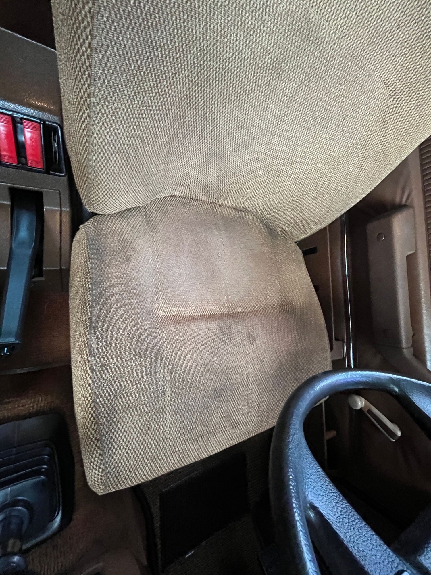 1983 Volvo 242 - Beige and Brown Volvo 242 DL. - Used - VIN YV1AX8828D2235383 - 217,345 Miles - 4 cyl - 2WD - Manual - Coupe - Beige - Santa Ana, CA 92701, United States