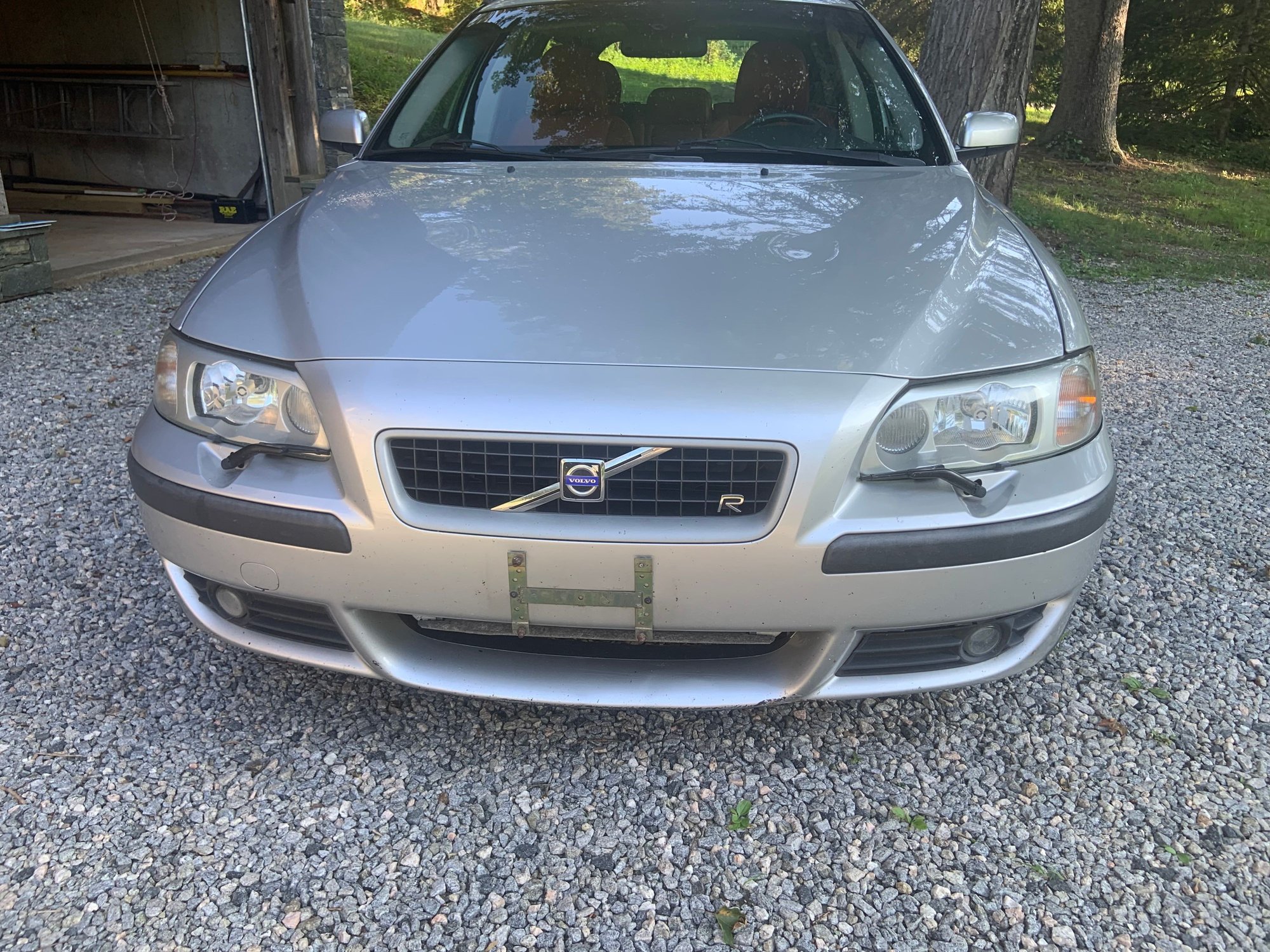 2004 Volvo V70 - 2004 V70 R  6 speed stick $5,500 needs work but looks good - Used - VIN YV1SJ52Y842449923 - 208,000 Miles - 5 cyl - AWD - Manual - Wagon - Silver - Middletown, CT 06457, United States