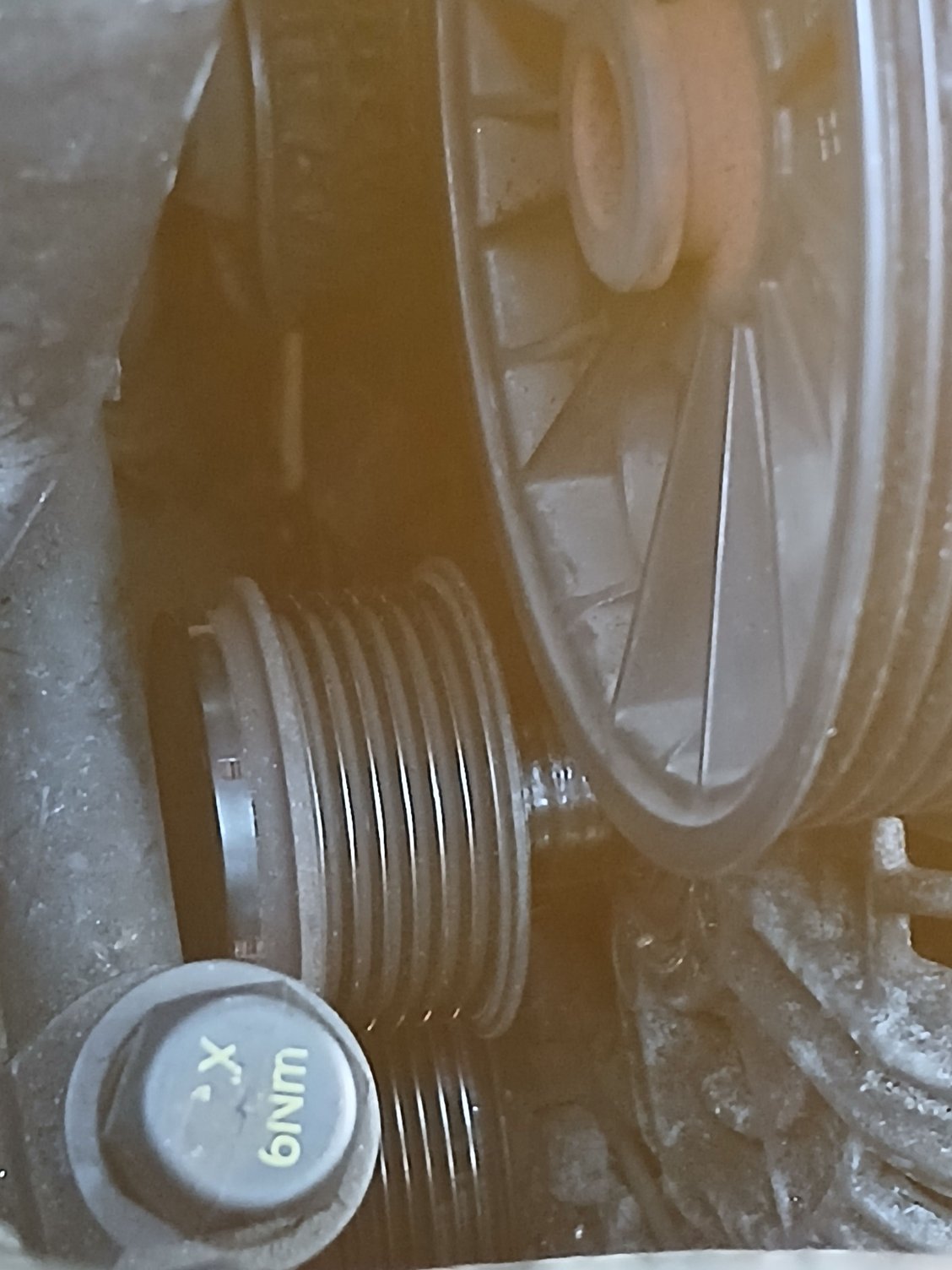 Is this regular? Should i replace the pulley or can i justn tighten it back? Its spinning correctly and nothing seems wrong with the clutch..im lost HELP..LOL