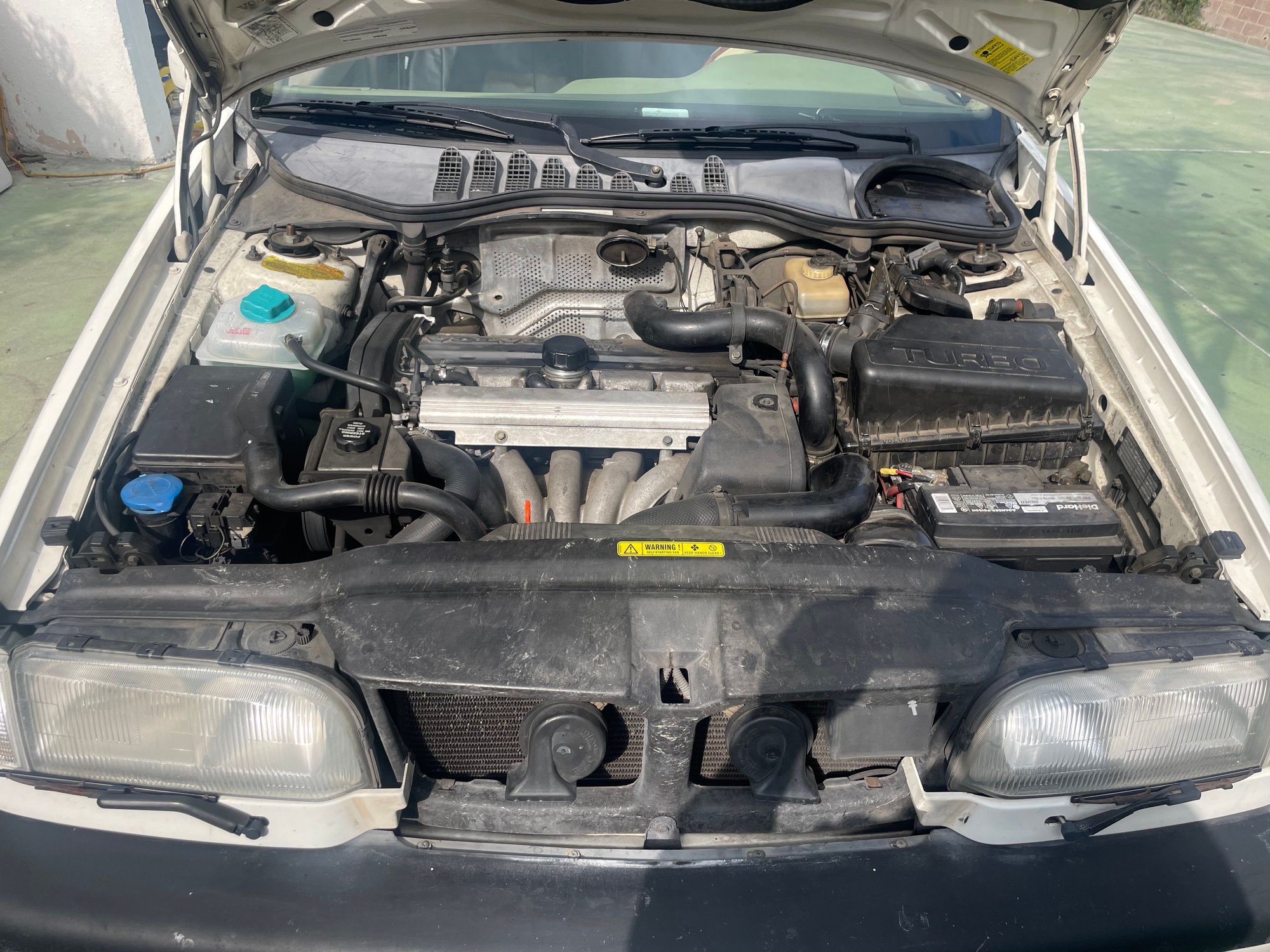 1995 Volvo 850 - 1995 Volvo 850 turbo white 200k miles - Used - VIN YV1LW5714S2089306 - 212,500 Miles - Automatic - Wagon - White - Los Angeles, CA 90008, United States