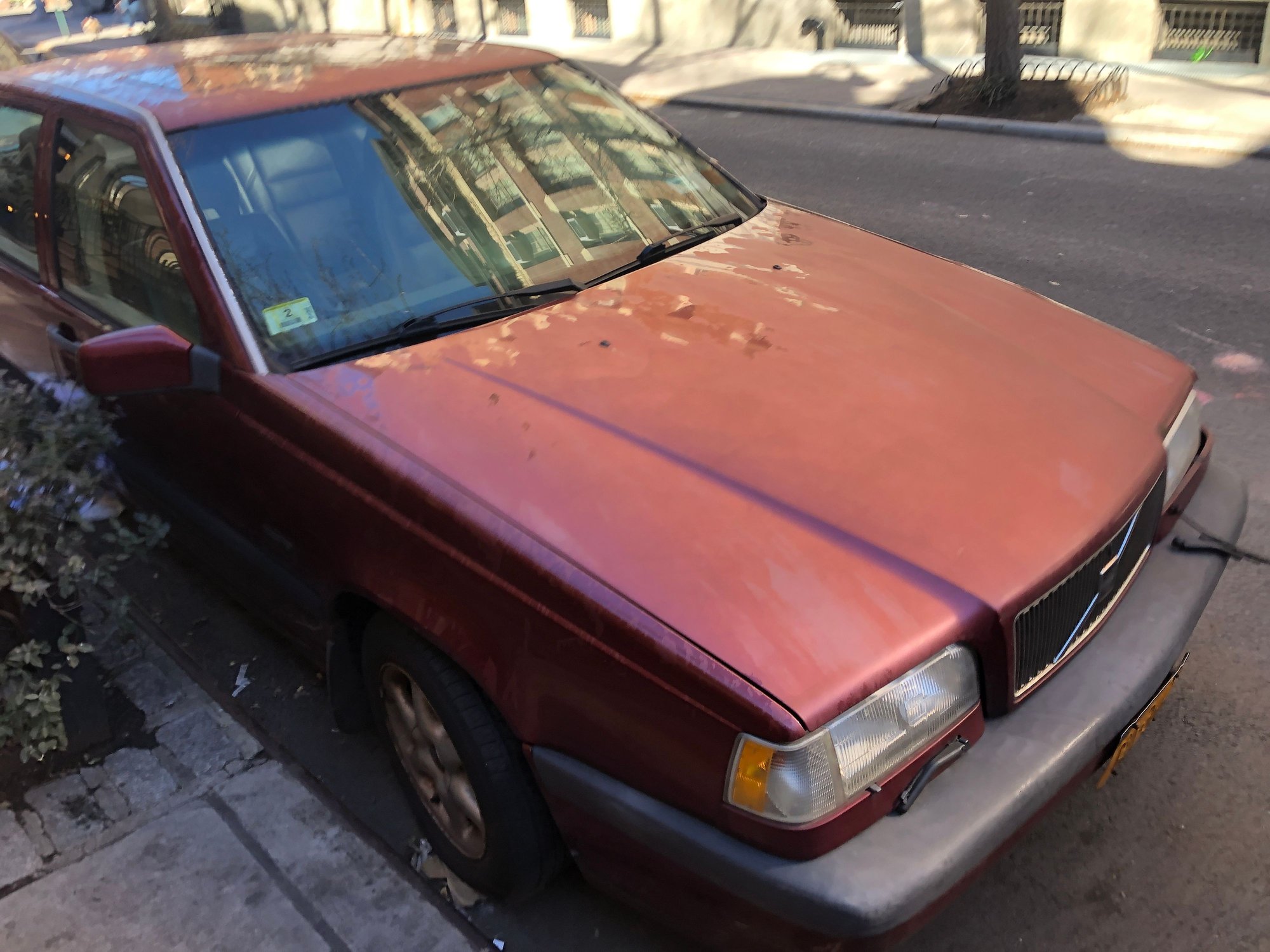 1995 Volvo 850 - 1995 Volvo 850 GLT Sedan - $500 cash - in Manhattan - Used - VIN YV1LS5512S1208135 - 5 cyl - 4WD - Automatic - Sedan - Red - New York, NY 10014, United States