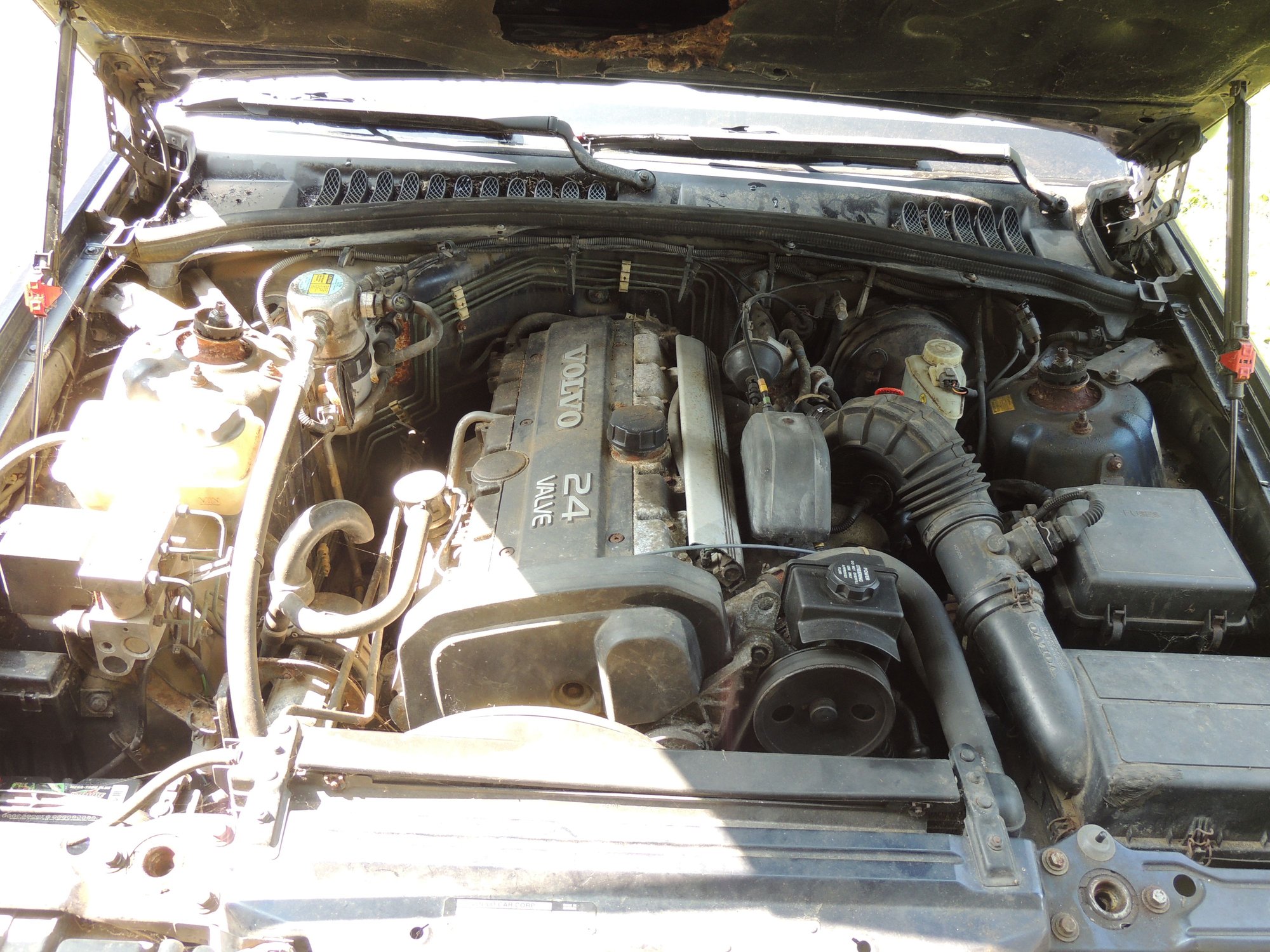 1997 Volvo 960 - Parting Out 1997 Volvo 960 Wagon - Emporium, PA 15834, United States