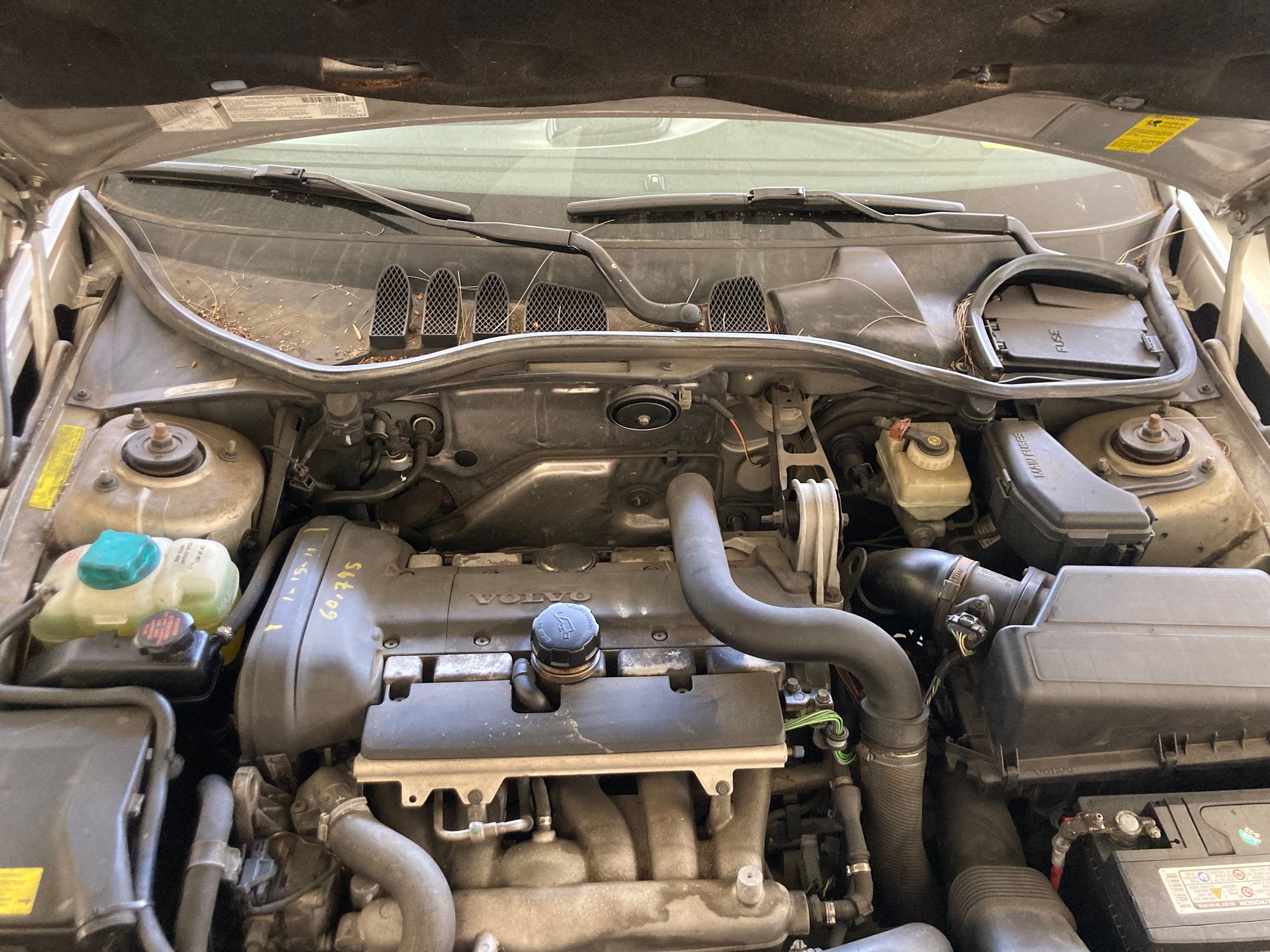2001 Volvo C70 - Classic 2001 C70 Convertible - Used - VIN YV1NC53D11J018375 - 103,150 Miles - 5 cyl - Automatic - Convertible - Silver - Los Angeles, CA 90405, United States
