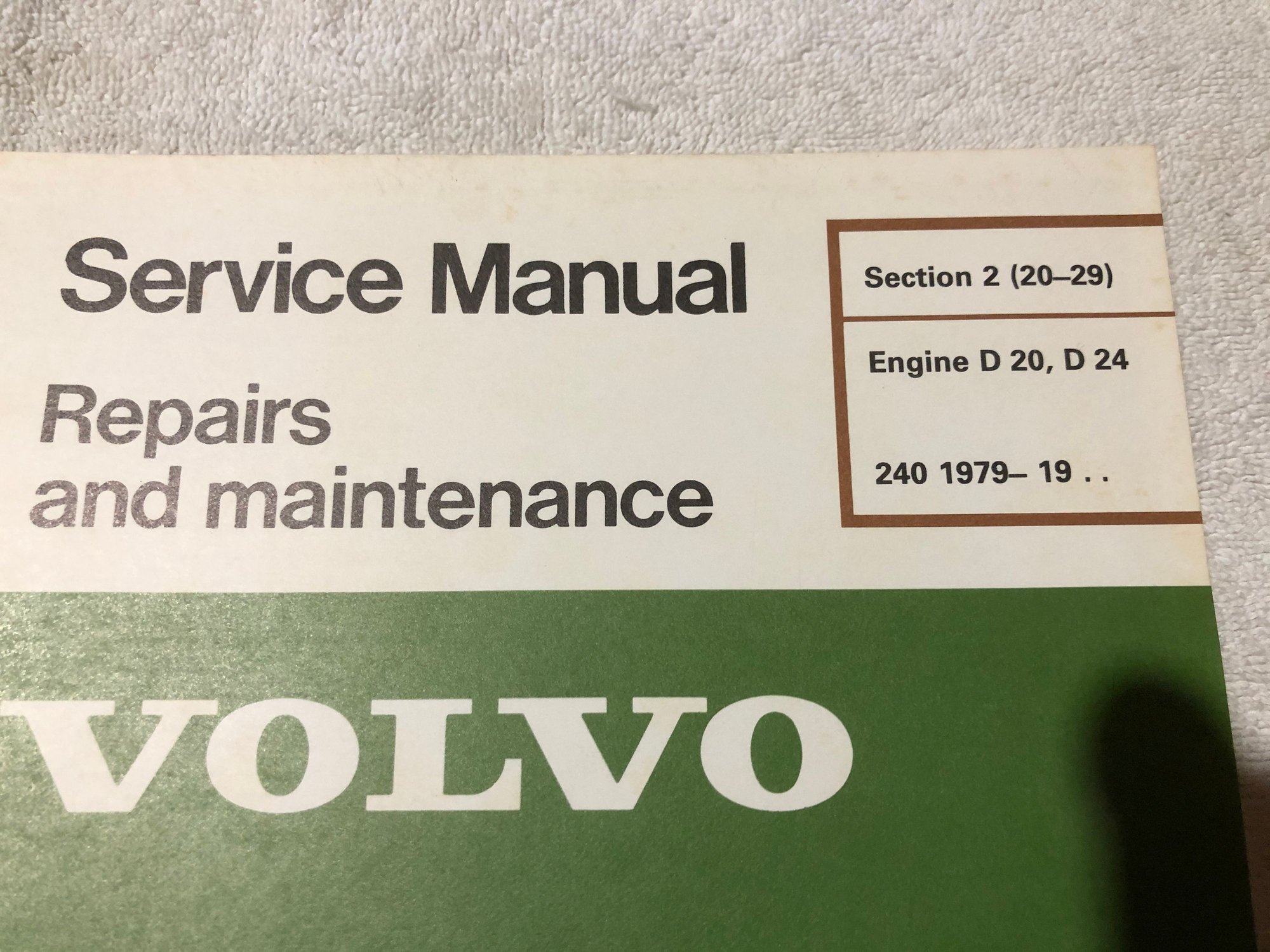 Miscellaneous - ~30 Volvo Gas+Diesel Factory Manuals, 2 Clinton's, 1 Haynes, 2 sets of Museum docs - Used - 1980 Volvo 240 - Stony Brook, NY 11790, United States