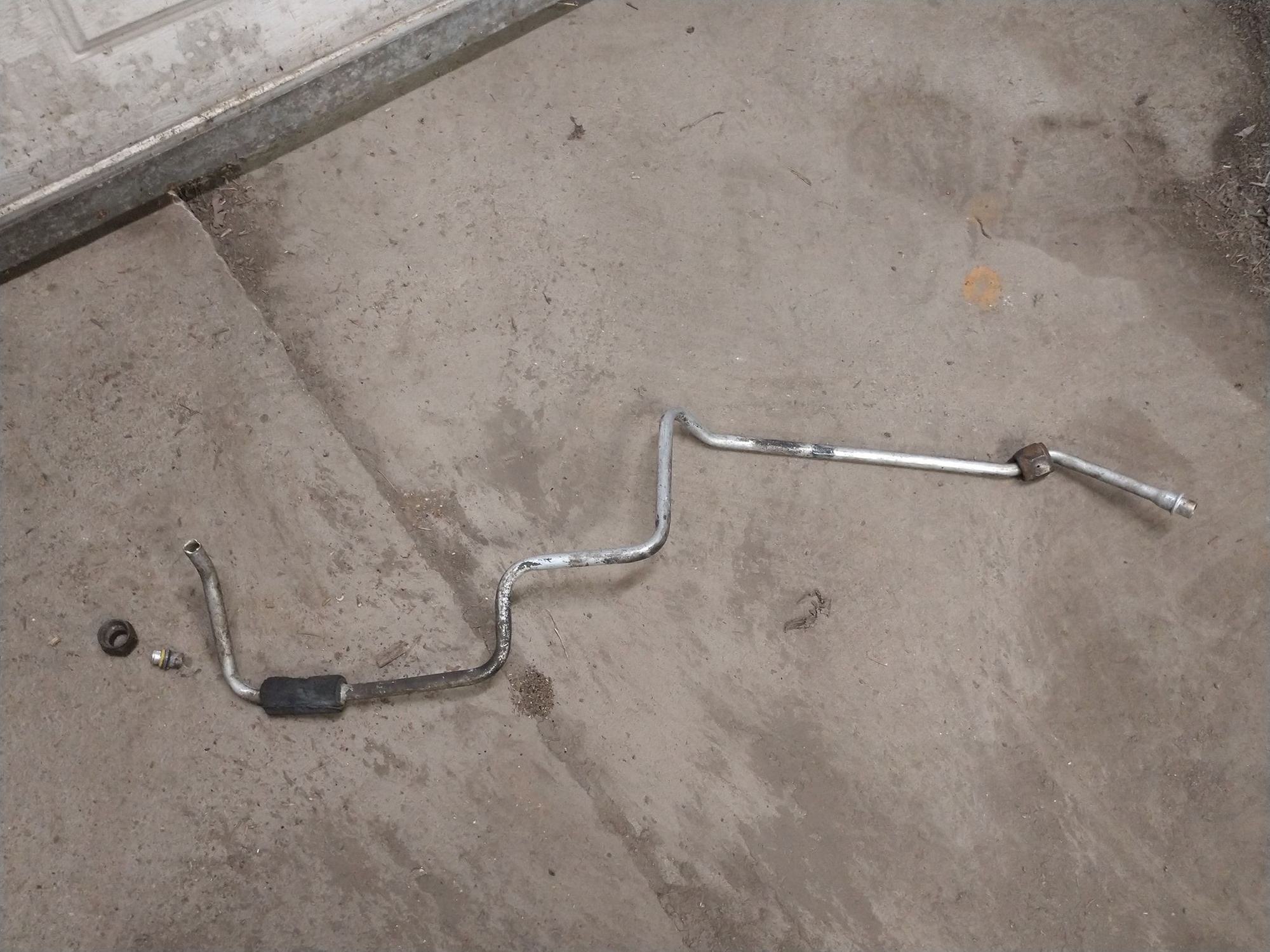 Miscellaneous - ISO Volvo 940 AC Low Pressure Line Years 92-93 - New or Used - 1992 to 1993 Volvo 940 - Kalamazoo, MI 49001, United States
