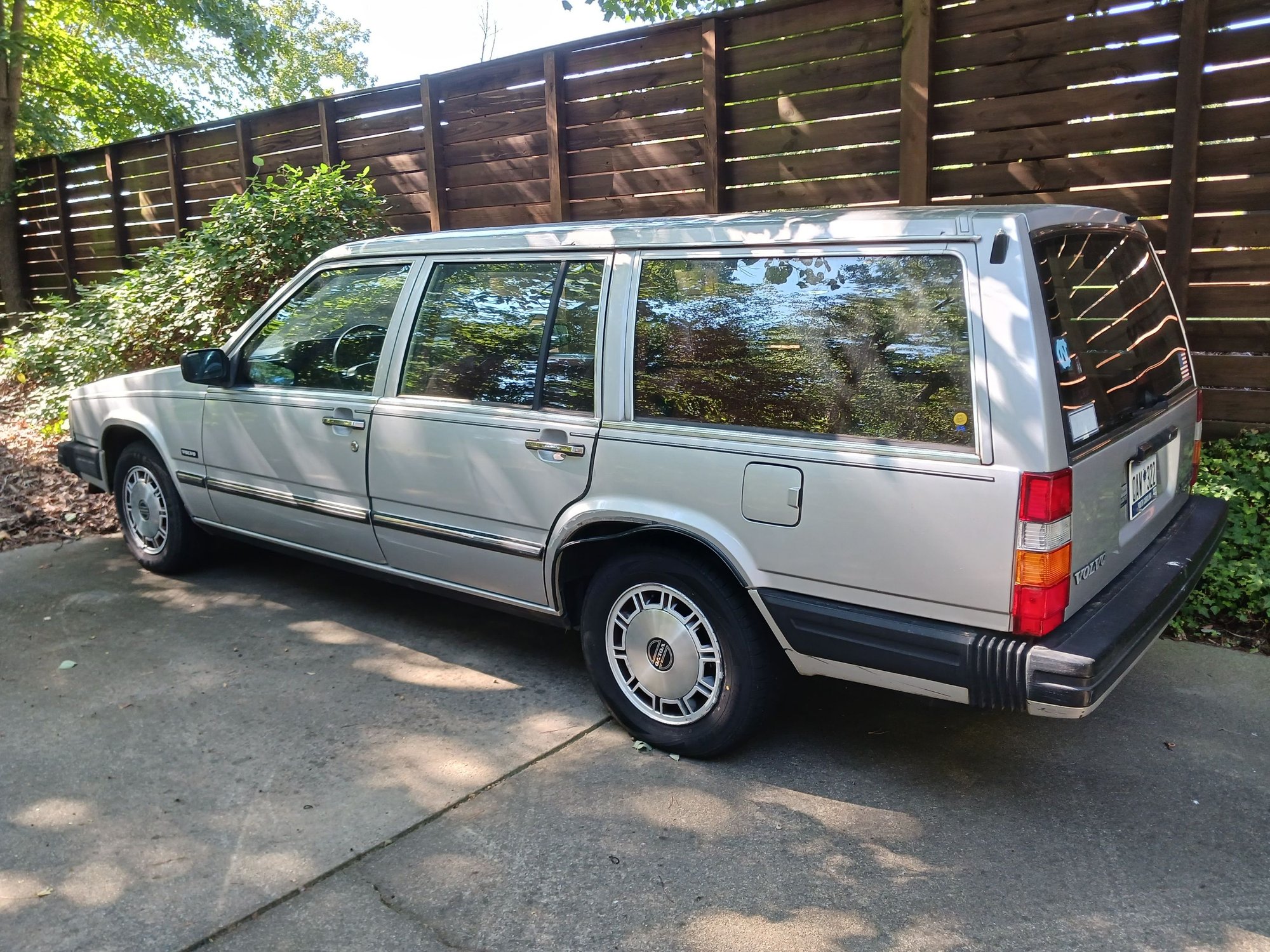 1988 Volvo 740 - Beloved Family Car - Used - Greenville, SC 29615, United States