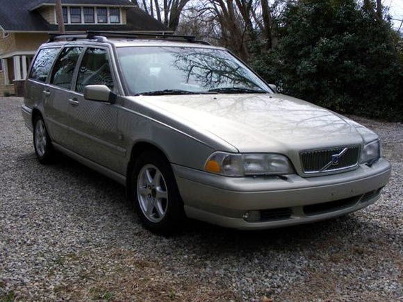 My car, pic taken 03/19/09