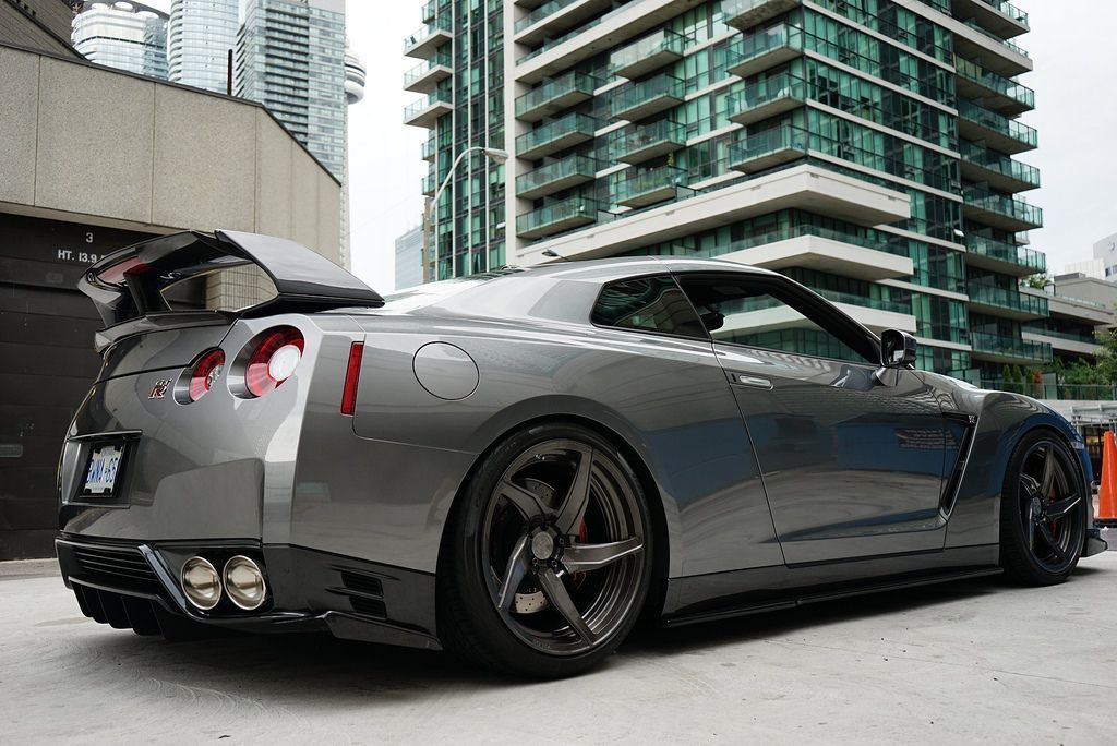 Godzilla with a twist | Nissan GTR on Velos D5 Directional ...