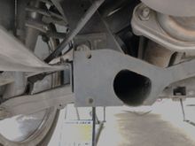Rear Anti-Roll Bar Bushing Strap Mounting Holes