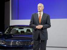LA Auto 2011D1 12