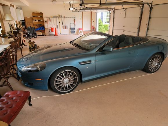 Need to take some Pictures outside to appreciate this "Ellusive Blue" Paint Color !!